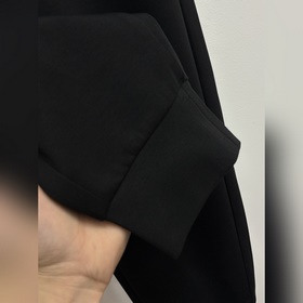 Новинка Moncler весна-лето 2026： мужск