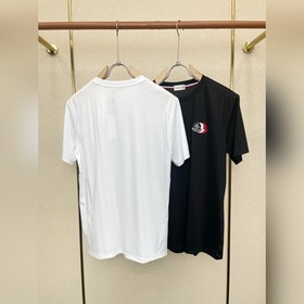 Moncler： новая коллекция мужских повсе