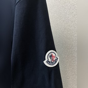 Moncler： новая коллекция мужских повсе