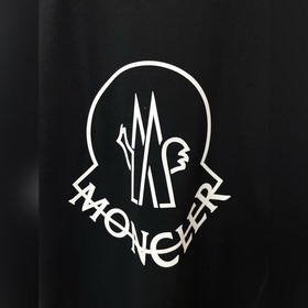 Moncler： новая коллекция мужских повсе
