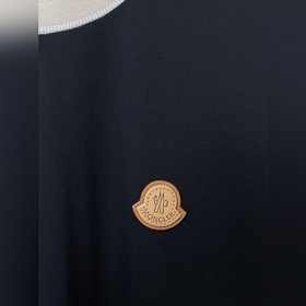 Moncler： новая коллекция мужских повсе