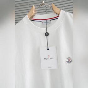 MON*CLER — незаменимый элемент гардеро