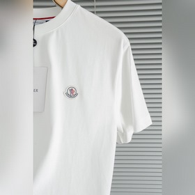 MON*CLER — незаменимый элемент гардеро