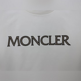 Moncler. Новая весенне-летняя коллекци