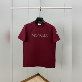 Moncler. Новая весенне-летняя коллекци