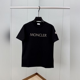 Moncler. Новая весенне-летняя коллекци