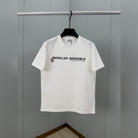 Moncler. Новинка весна-лето 2026： футб