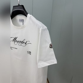 Moncler. Новая весенне-летняя коллекци
