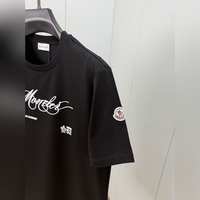 Moncler. Новая весенне-летняя коллекци