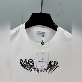Moncler. Новая коллекция весна-лето 20