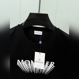 Moncler. Новая коллекция весна-лето 20