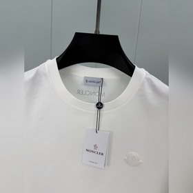 Moncler. Новая коллекция Moncler x AAP