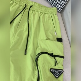 Новая коллекция летних мужских джинсов