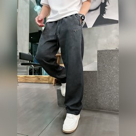300  Prada： мужские брюки в стиле «о