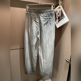 300  Prada： мужские брюки в стиле «с