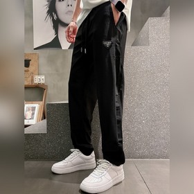 PRADA： хит сезона! Однотонные брюки в