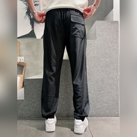 PRADA： хит сезона! Однотонные брюки в 
