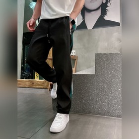 Мужские брюки Prada для отдыха — новей