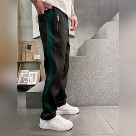 Мужские брюки Prada для отдыха — новей