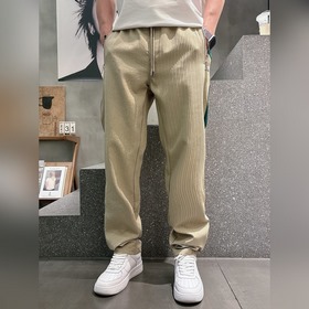 Мужские брюки Prada для отдыха. Новейш