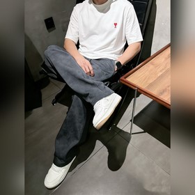 Prada： мужские брюки в стиле «олд-скул