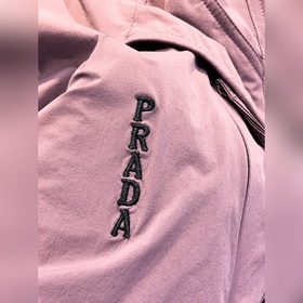 Prada Размер 200. Новая коллекция вес