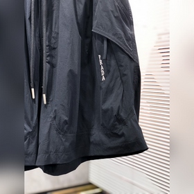 Prada Размер 200. Новая коллекция вес