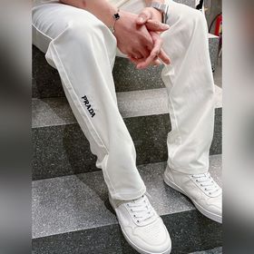 Prada： топовые модели — новые джинсы с
