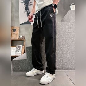 Prada： топовые модели — новые джинсы в