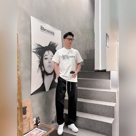 Prada： топовые модели — новые джинсы в