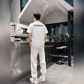 Prada： топовые модели — новые джинсы с