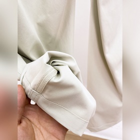 Новые брюки Prada 2026 в стиле кэжуал,
