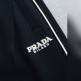 Prada 26FW — новейшая модель из смесов