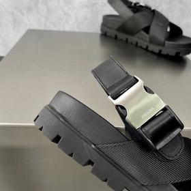 Артикул： YS002535 Prada,Prada — новые