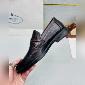 PRADA — кожаные туфли в стиле кэжуал и