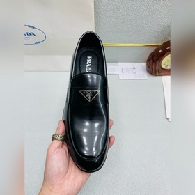 PRADA — кожаные туфли в стиле кэжуал и