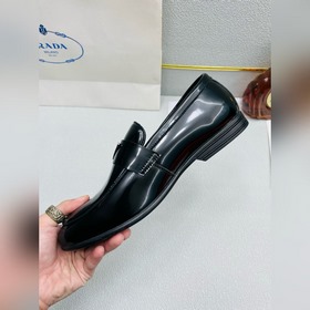 PRADA — кожаные туфли в стиле кэжуал и