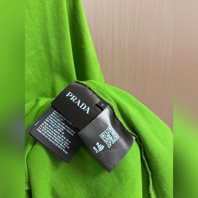 Футболка PRADA с круглым вырезом и тре