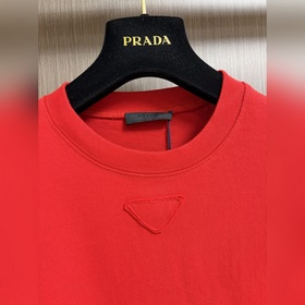 Футболка PRADA с круглым вырезом и тре
