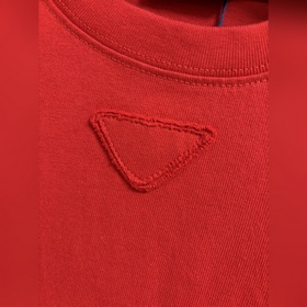 Футболка PRADA с круглым вырезом и тре