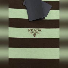 Новая поло-рубашка Prada с полосатым в