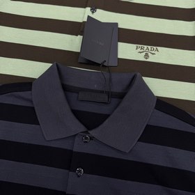 Новая поло-рубашка Prada с полосатым в