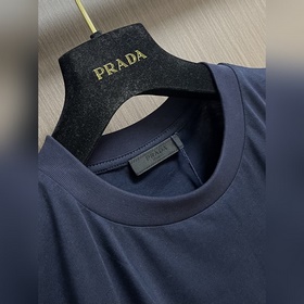 Футболка Prada с круглым вырезом и кор