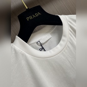 Футболка Prada с круглым вырезом и кор