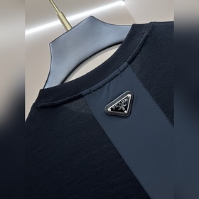 Prada представляет новую осеннюю колле