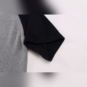 Трикотажная футболка PRADA с круглым в