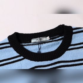 Трикотажная футболка PRADA с круглым 
