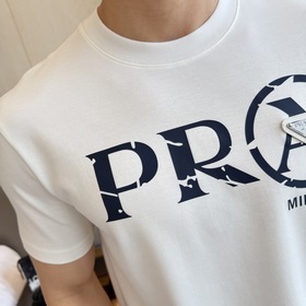 Prada — весенне-летняя коллекция 2026 