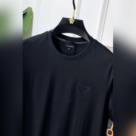 Prada — весенне-летняя коллекция 2026 