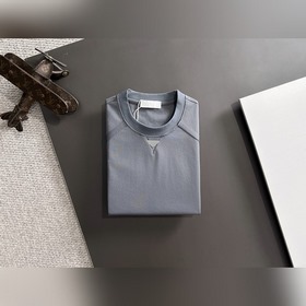 Новая коллекция Prada весна-лето 2026 